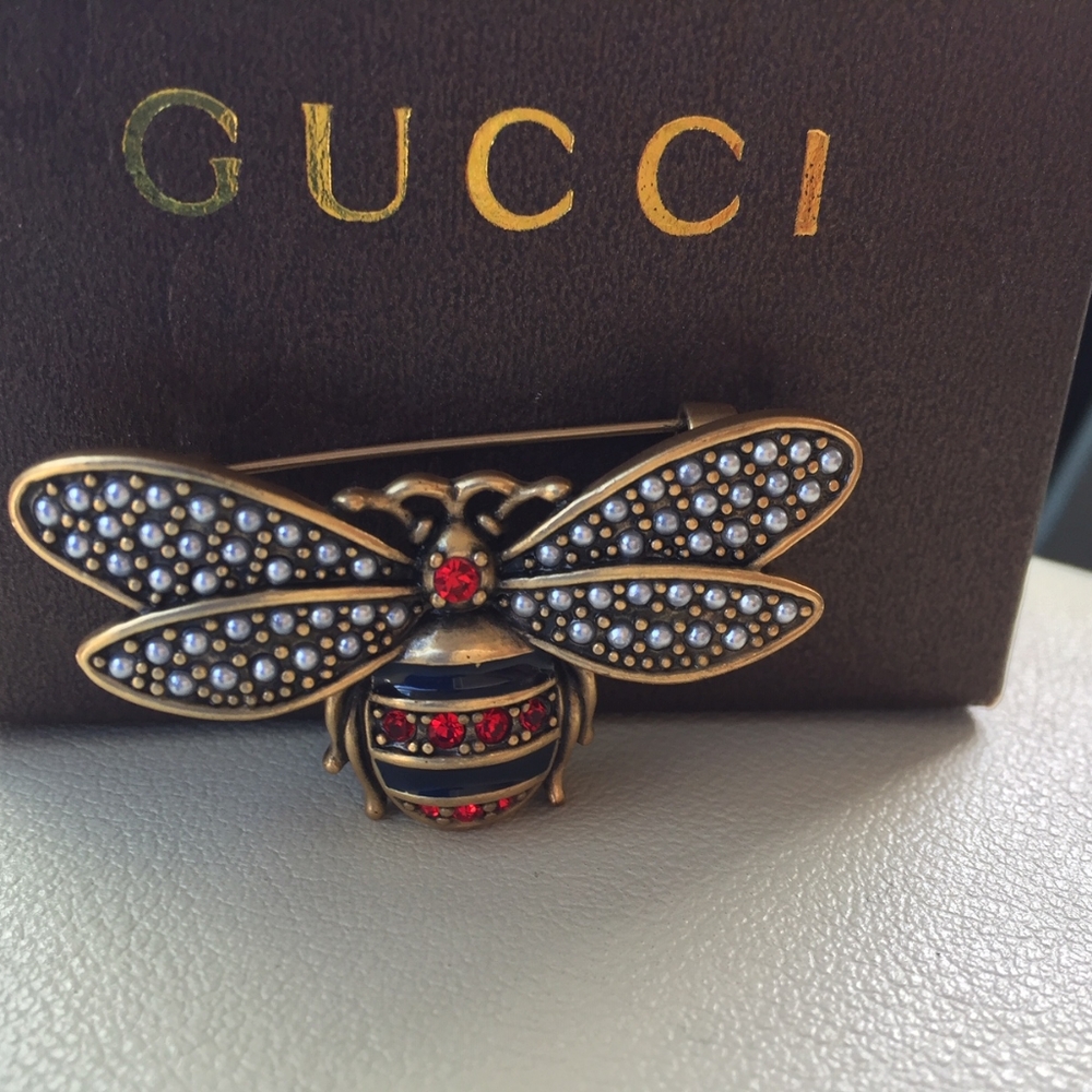 Authentic Gucci Bee Brooch - Picture 3 of 3